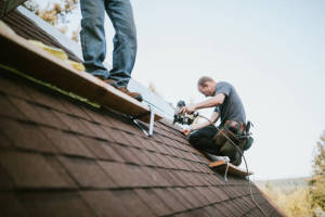 Local Roofers in Prairie Lea, TX